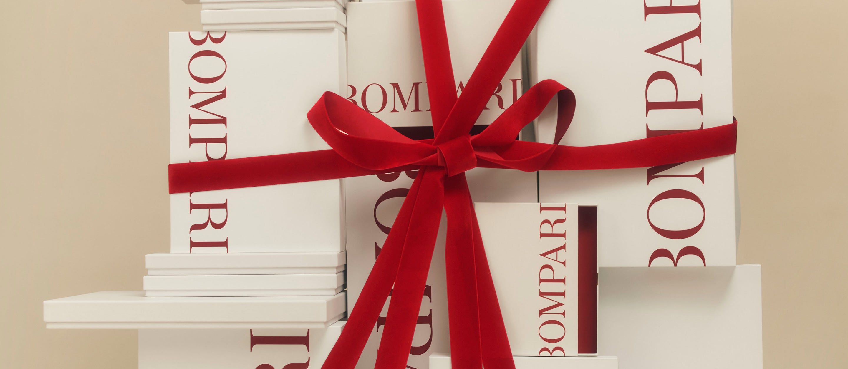 Bompard Signature Gift Wrapping