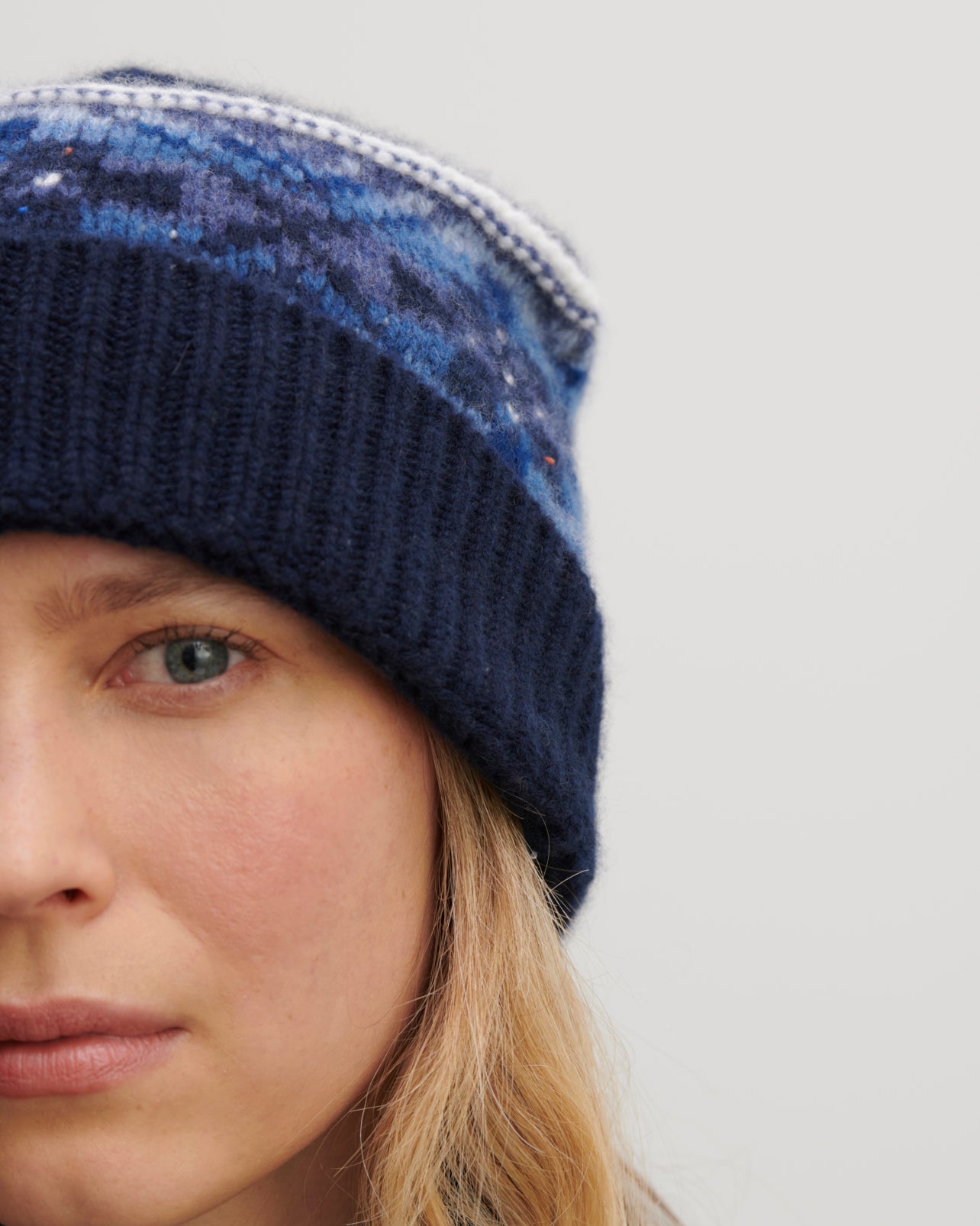 Bonnet fairisle-MARINE-100% cachemire