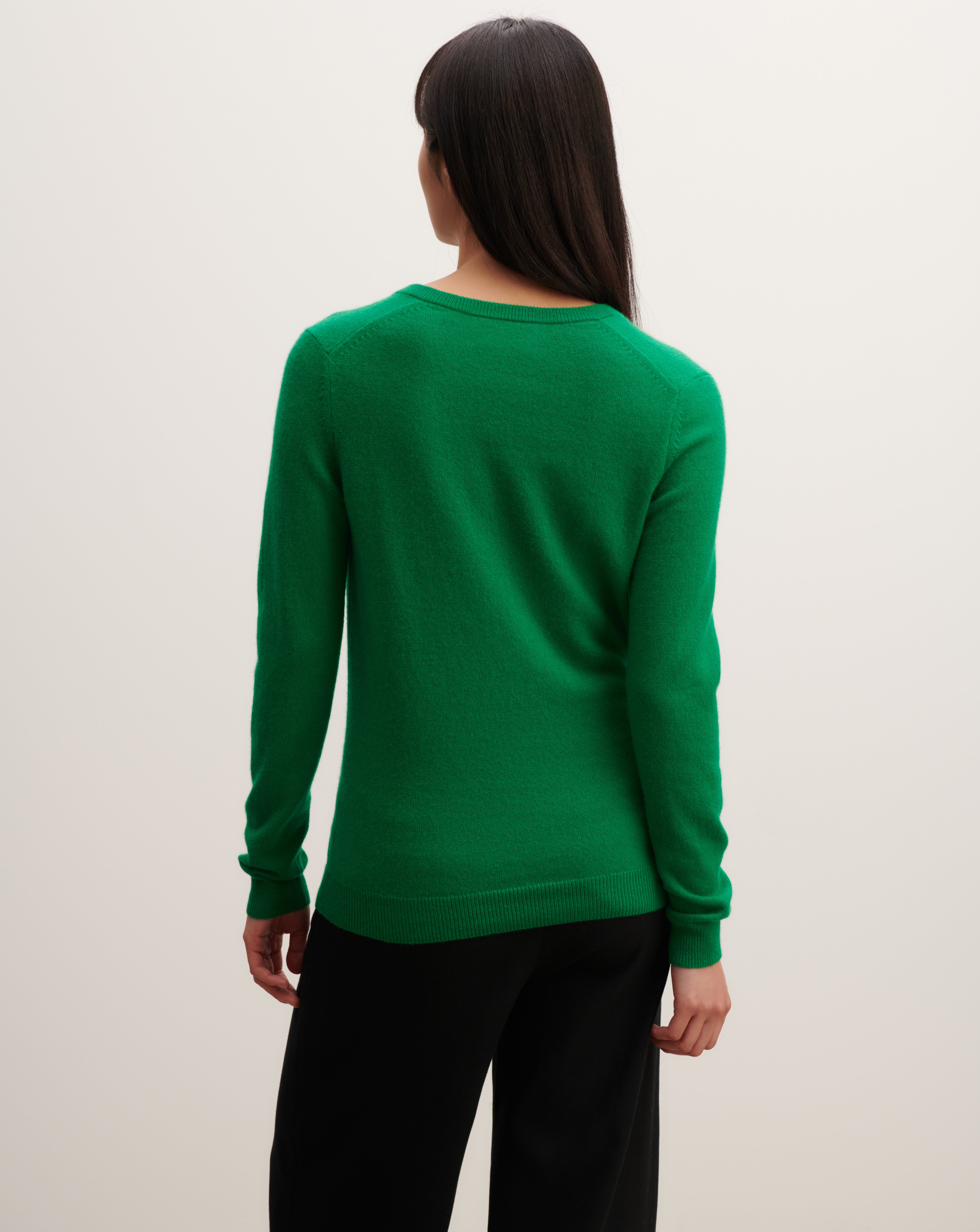 Pull col V classique-VERT CAROUBY-100% cachemire