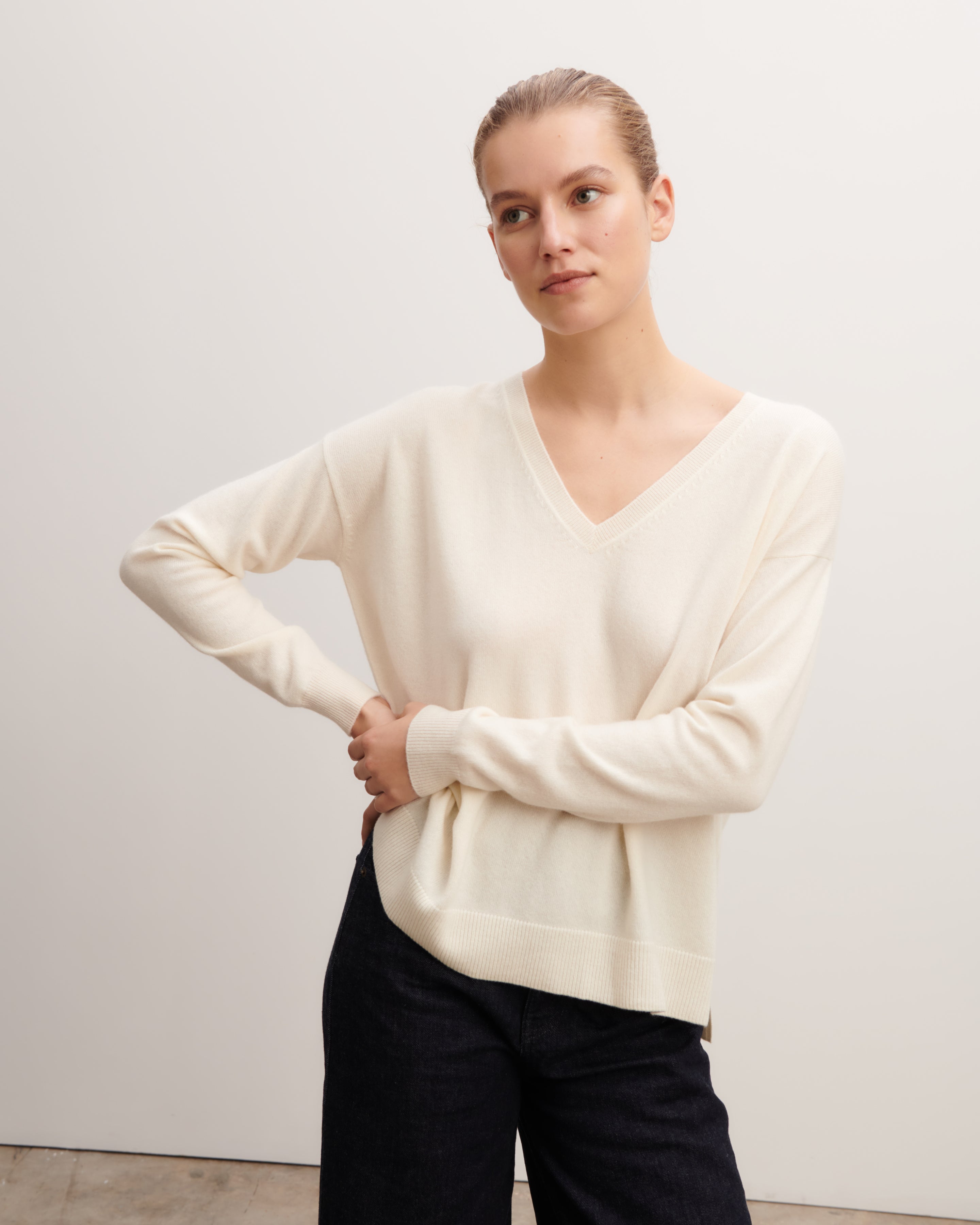 Pull col V ample-NATUREL-100% cachemire