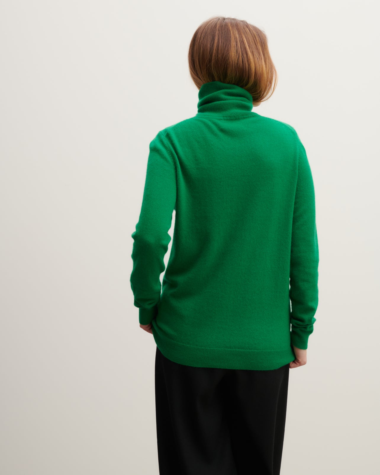 Pull col roulé classique-VERT CAROUBY-100% cachemire