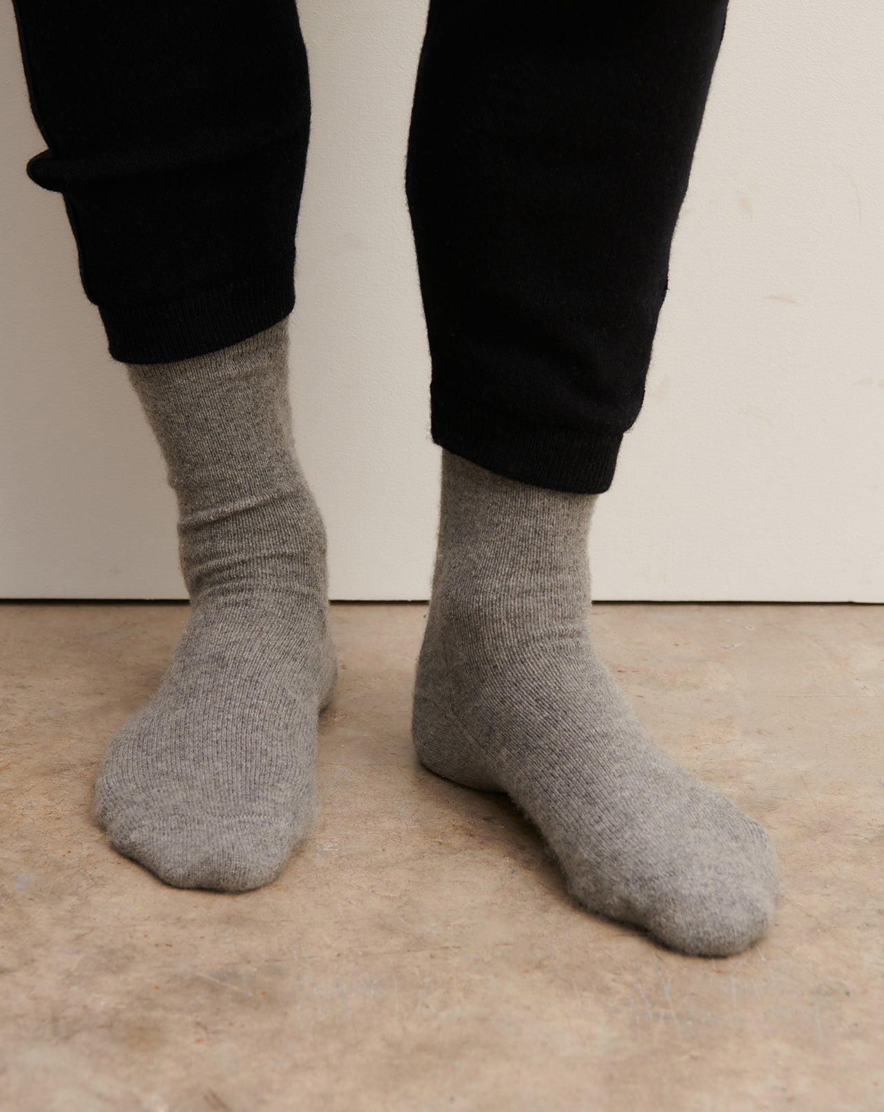 Chaussettes basses-GRIS METEORITE-87% cachemire 13% elasthane