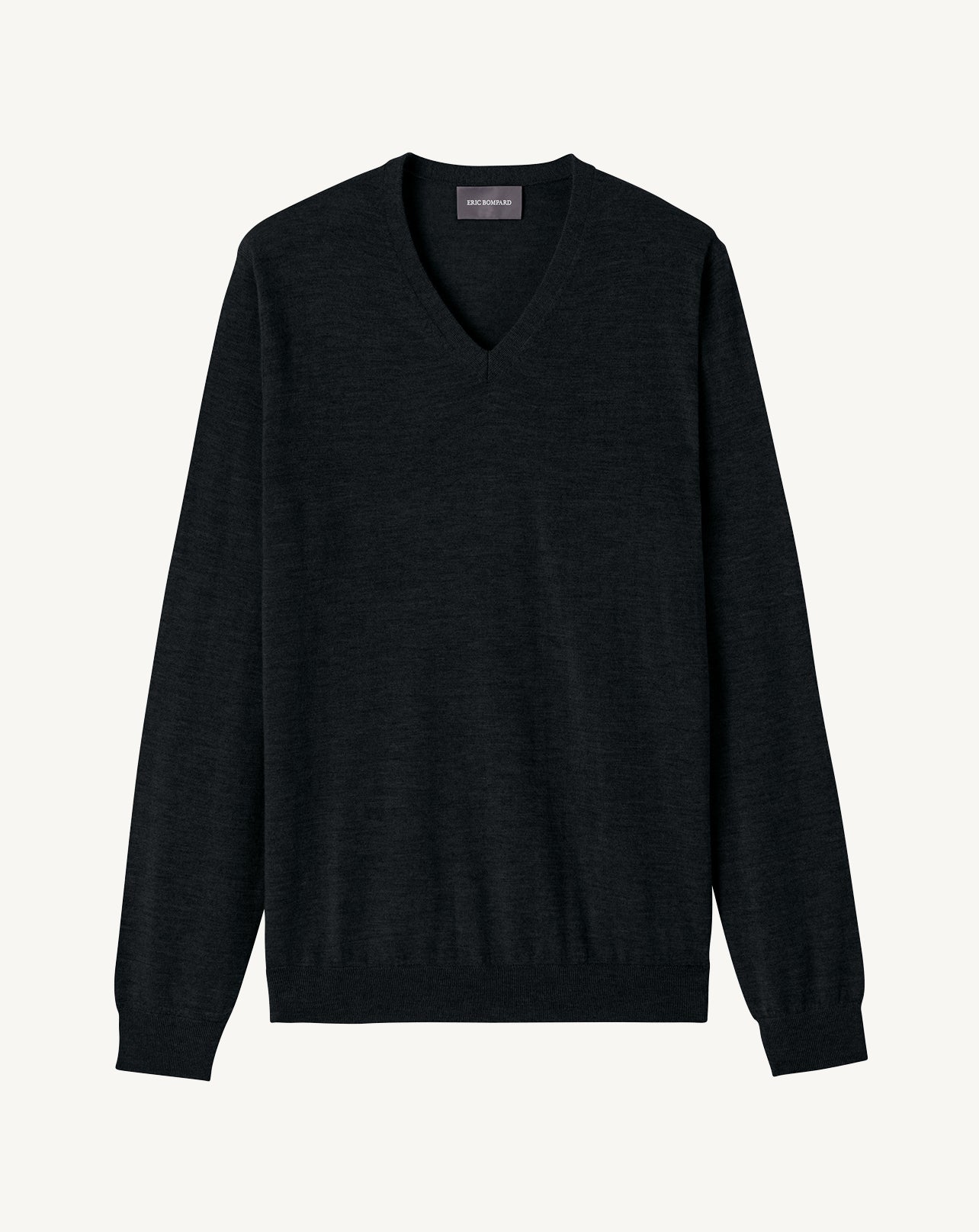 Pull V ultrafin-NOIR-100% CACHEMIRE