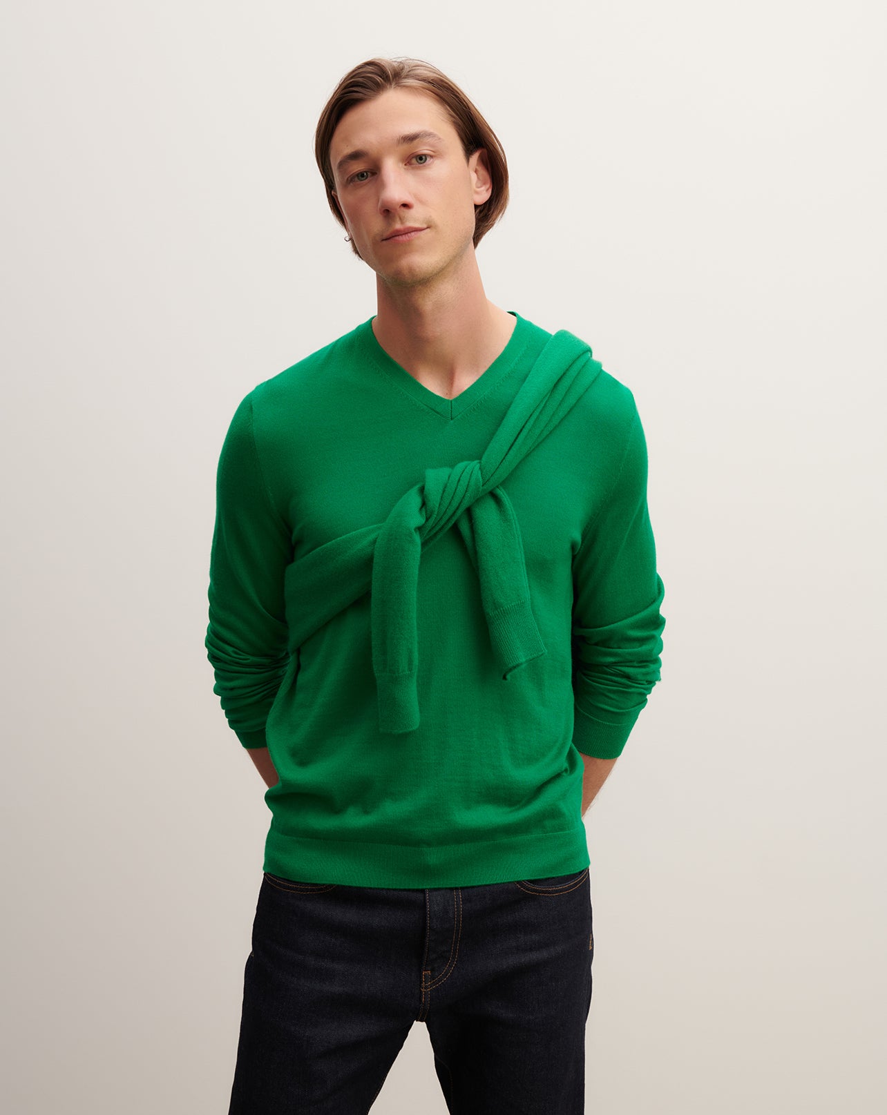 Pull col V ultrafin-VERT CAROUBY-100% cachemire